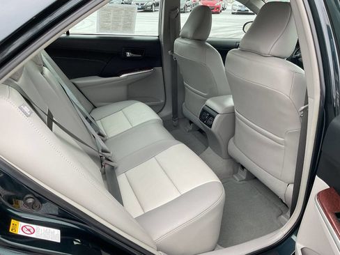 Used 2014 Toyota Camry XLE image 34