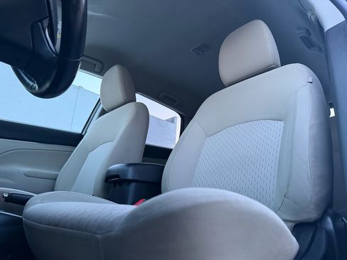 Used 2017 Mitsubishi Outlander Sport SE image 11