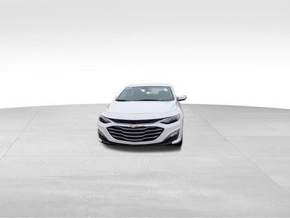 Used 2025 Chevrolet Malibu LT