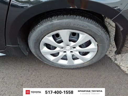 Used 2024 Toyota Corolla LE FWD image 11