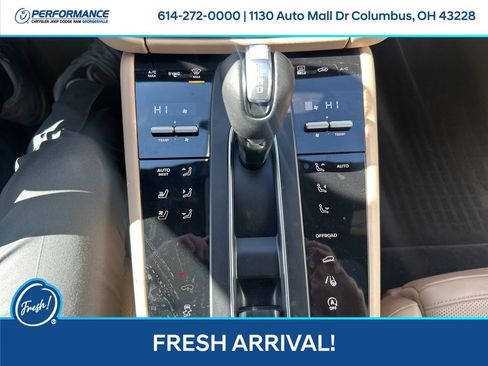 Used 2022 Porsche Macan GTS image 21