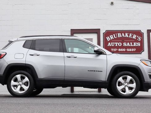 Used 2020 Jeep Compass Latitude w/ Popular Equipment Group AWD/4WD image 7