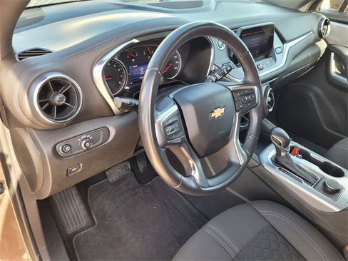 Used 2019 Chevrolet Blazer LT image 22