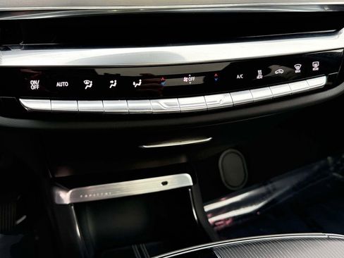 Used 2025 Cadillac Lyriq Luxury w/ LPO, Floor Liner Package image 26