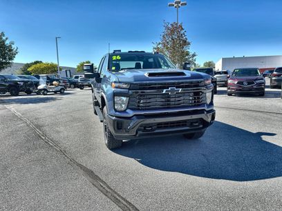 New 2026 Chevrolet Silverado 2500 Custom w/ Custom Value Package