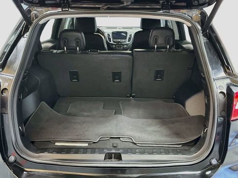 Used 2018 Chevrolet Equinox Premier AWD/4WD image 28