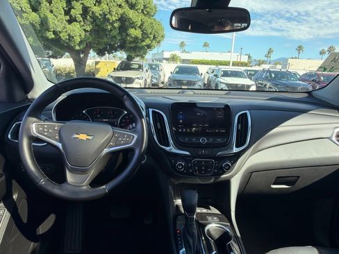 Used 2023 Chevrolet Equinox Premier FWD image 24