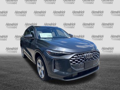 Used 2026 Audi Q5 Premium AWD/4WD image 2