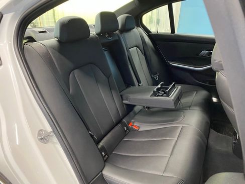 Used 2020 BMW 330i xDrive Sedan w/ Driving Assistance Package image 43