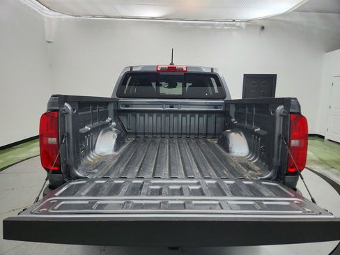 Used 2021 Chevrolet Colorado Z71 w/ Safety Package RWD image 28