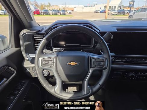 Used 2025 Chevrolet Silverado 2500 LT w/ Convenience Package AWD/4WD image 20