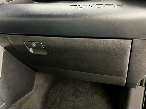Used 2025 Toyota Tundra SR5 w/ SR5 Convenience Package AWD/4WD image 32