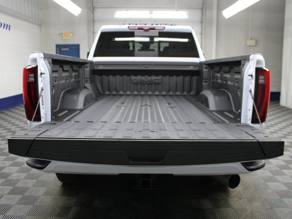 Used 2026 GMC Sierra 2500 Denali Ultimate w/ LPO, GMC Protection Package AWD/4WD image 47