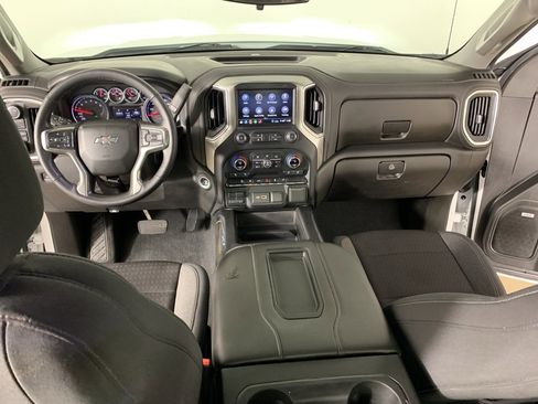Used 2020 Chevrolet Silverado 1500 LT Trail Boss image 32