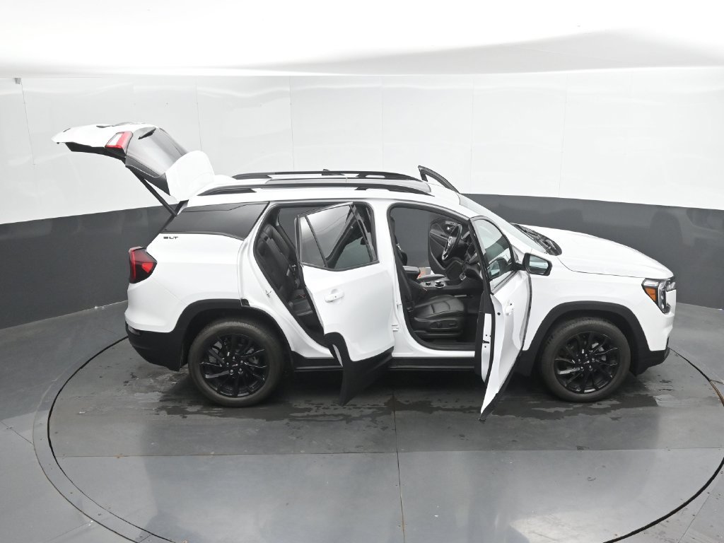 Used 2024 GMC Terrain SLT w/ Elevation Edition AWD/4WD image 49