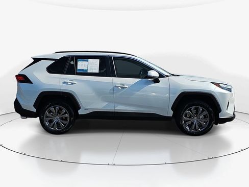 Used 2024 Toyota RAV4 XLE Premium w/ Weather Package AWD/4WD image 5