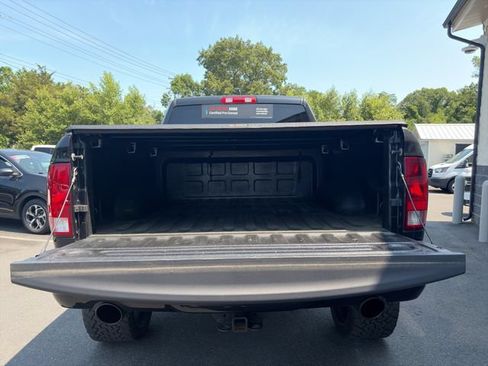 Used 2017 RAM 1500 Express w/ Black Ram 1500 Express Group AWD/4WD image 3
