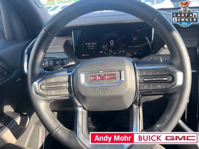 Used 2026 GMC Acadia Elevation w/ Elevation Premium Package FWD image 33