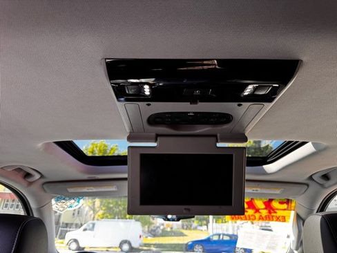 Used 2017 Chevrolet Tahoe Premier AWD/4WD image 24