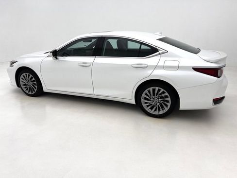 Used 2025 Lexus ES 300h w/ Technology Package FWD image 10