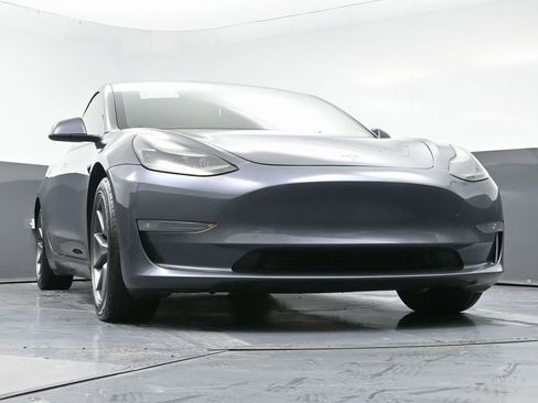 Used 2022 Tesla Model 3 Long Range image 54