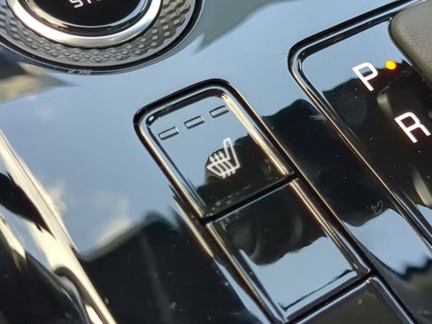 New 2025 Kia Niro EX image 20