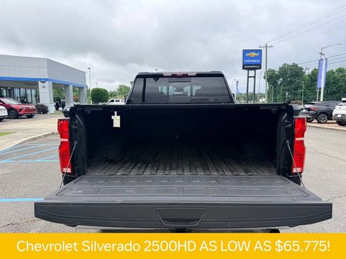 Used 2024 Chevrolet Silverado 2500 LTZ w/ LTZ Convenience Package AWD/4WD image 13