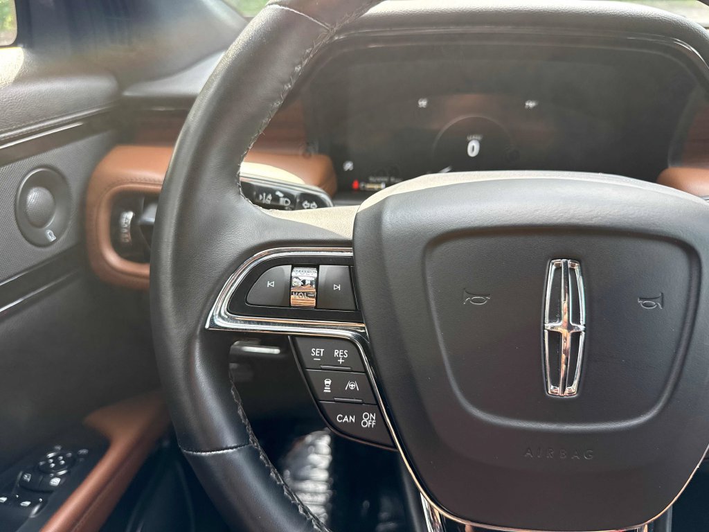 Used 2023 Lincoln Nautilus Reserve w/ Equipment Group 201A AWD/4WD image 18