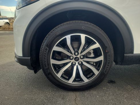 Certified 2025 Ford Explorer ST-Line image 26