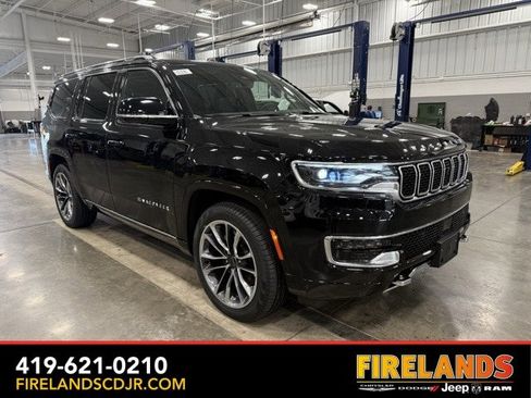 New 2025 Jeep Wagoneer Series III w/ Premium Group I image 1