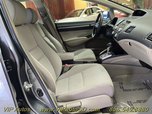 Used 2009 Honda Civic Hybrid Sedan image 16