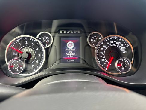 Used 2025 RAM 1500 Big Horn RWD image 61