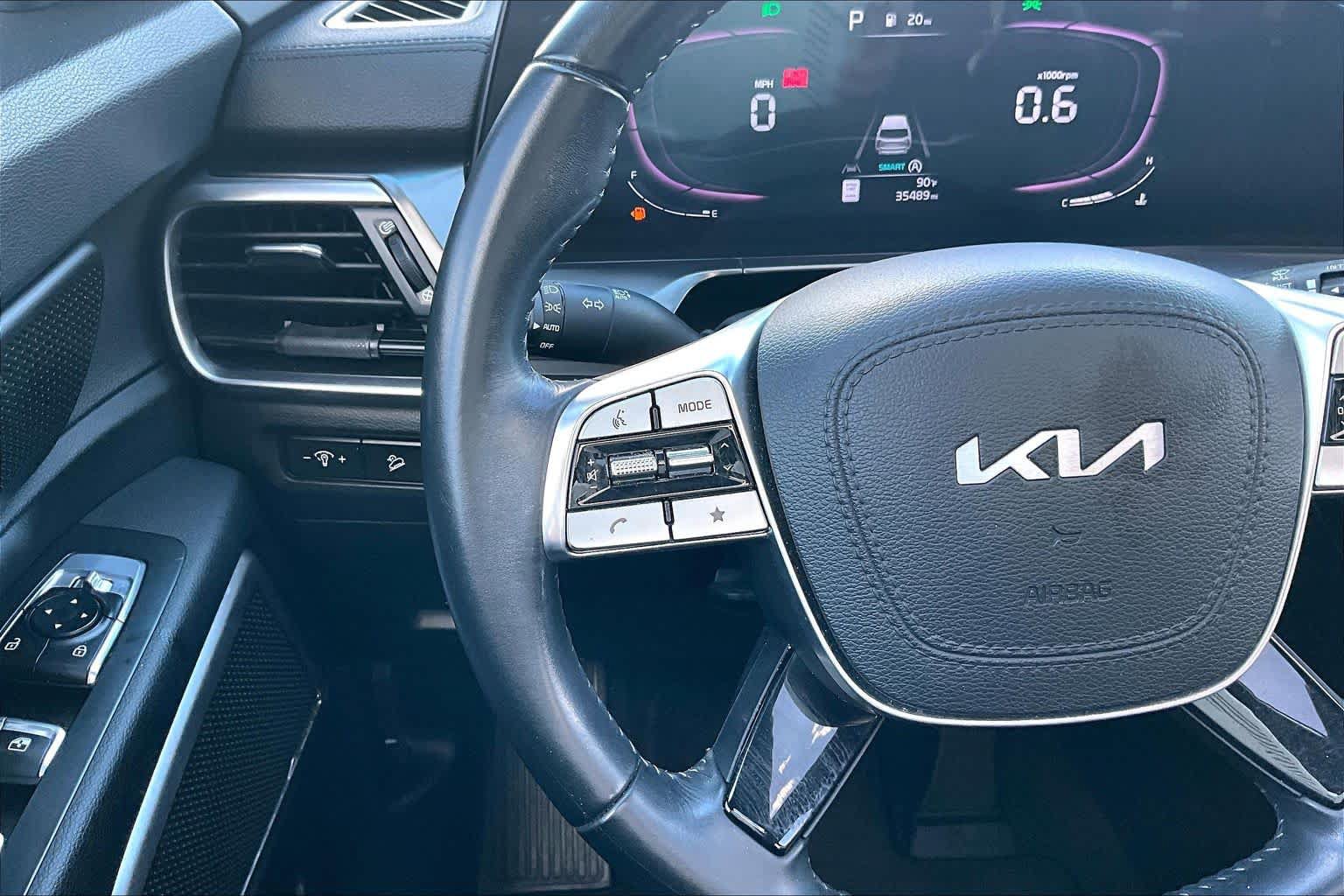 Used 2024 Kia Telluride S w/ S Sunroof Package FWD image 24