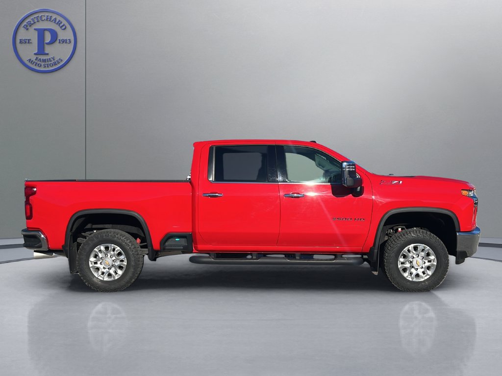 Used 2023 Chevrolet Silverado 3500 LTZ w/ LTZ Plus Package AWD/4WD image 8