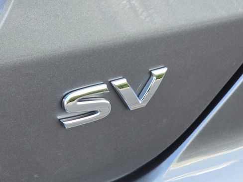 Used 2024 Nissan Kicks SV FWD image 12