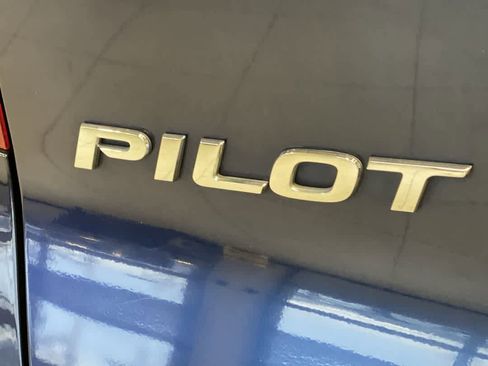 Used 2016 Honda Pilot EX image 12