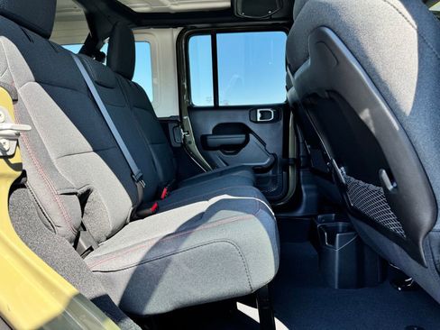 New 2026 Jeep Wrangler Unlimited Rubicon AWD/4WD image 12