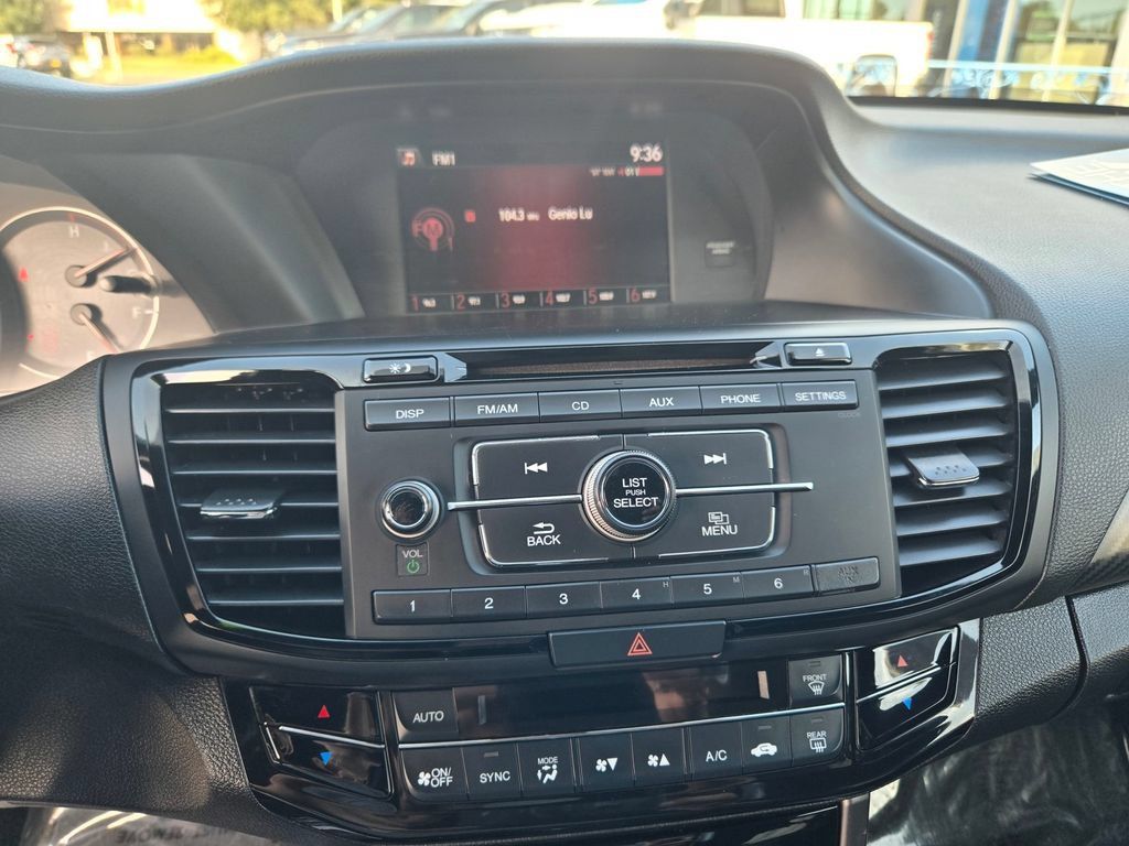 Used 2017 Honda Accord Sport Special Edition image 15