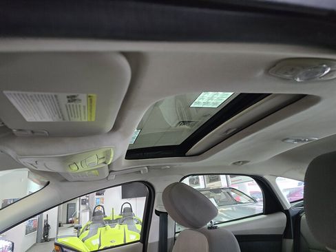 Used 2014 Ford Focus SE image 32