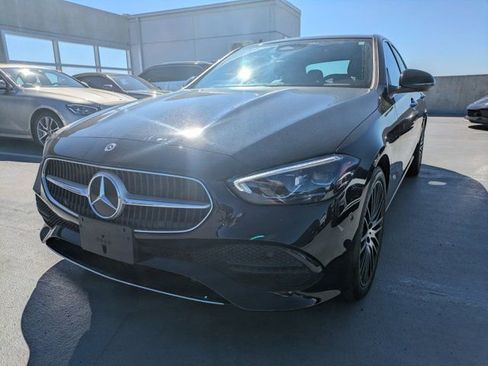 Used 2025 Mercedes-Benz C 300 Sedan image 6