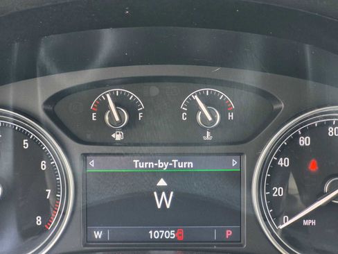Used 2024 Buick Enclave Essence AWD/4WD image 28