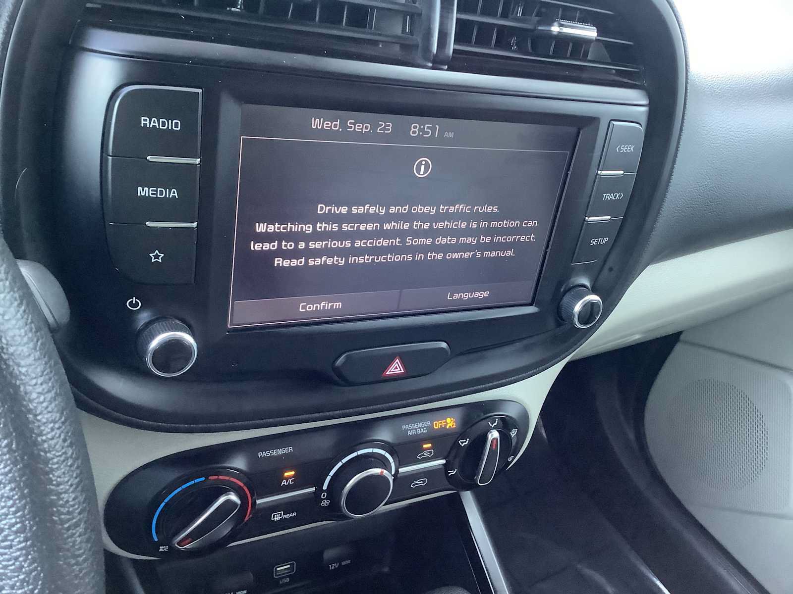 Used 2024 Kia Soul LX w/ Option Group 015 FWD image 16