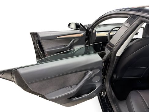 Certified 2023 Tesla Model 3 Standard Range RWD image 10