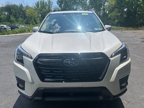 Used 2023 Subaru Forester Limited AWD/4WD image 11
