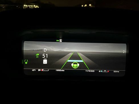 Used 2024 Land Rover Range Rover Velar Dynamic SE image 21