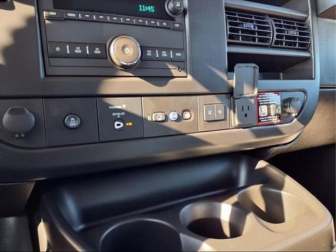 New 2025 GMC Savana 2500 w/ Driver Convenience Package image 8