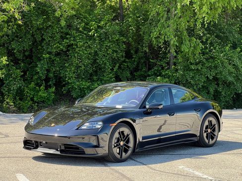 New 2026 Porsche Taycan AWD/4WD image 1