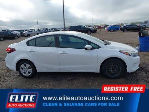 Used 2017 Kia Forte LX w/ LX Popular Package image 26