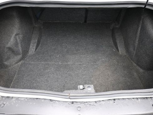 Used 2012 Dodge Challenger R/T image 12