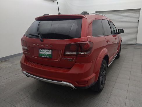 Used 2019 Dodge Journey Crossroad FWD image 7